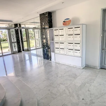 Luxury Amazing 3 Bedrooms, 3 Bathrooms On The Croisette 408 Cannes